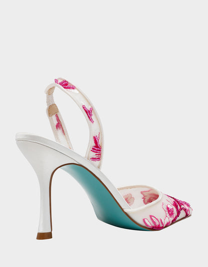 Betsey Johnson PATCH FUCHSIA Pointed-Toe Heel