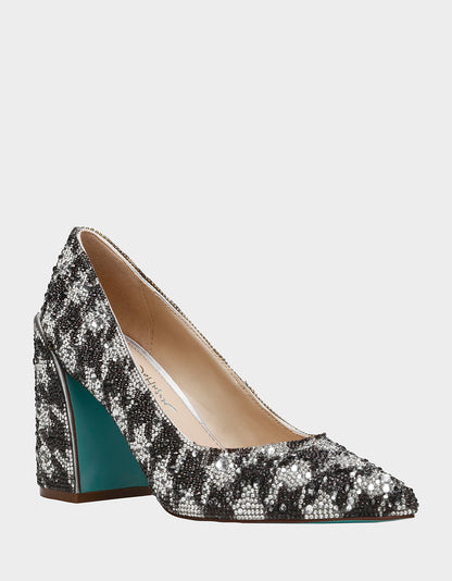 Betsey Johnson JODY HOUNDSTOOTH Pointed Toe Heel