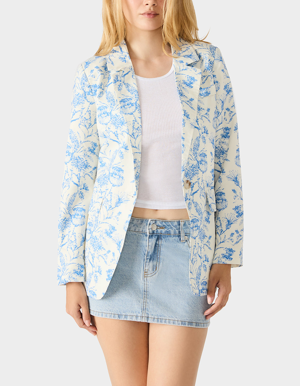 Betsey Johnson BOYFRIEND BLUE FLORAL BLAZER BLUE Women's Long-Sleeved Floral Print Blazer Jacket