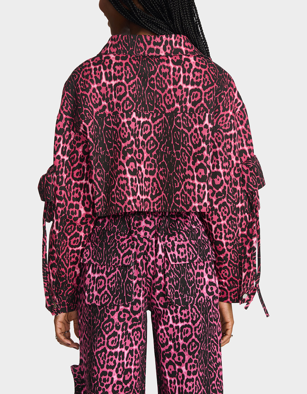 Betsey Johnson YUKI CROPPED JACKET PINK Women's Cargo Leopard Long-Sleeved Denim Jacket