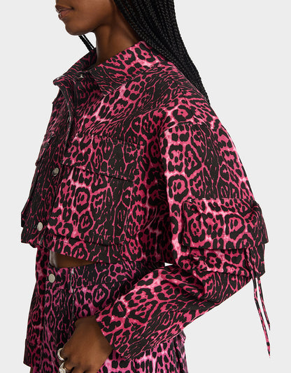 Betsey Johnson YUKI CROPPED JACKET PINK Women's Cargo Leopard Long-Sleeved Denim Jacket