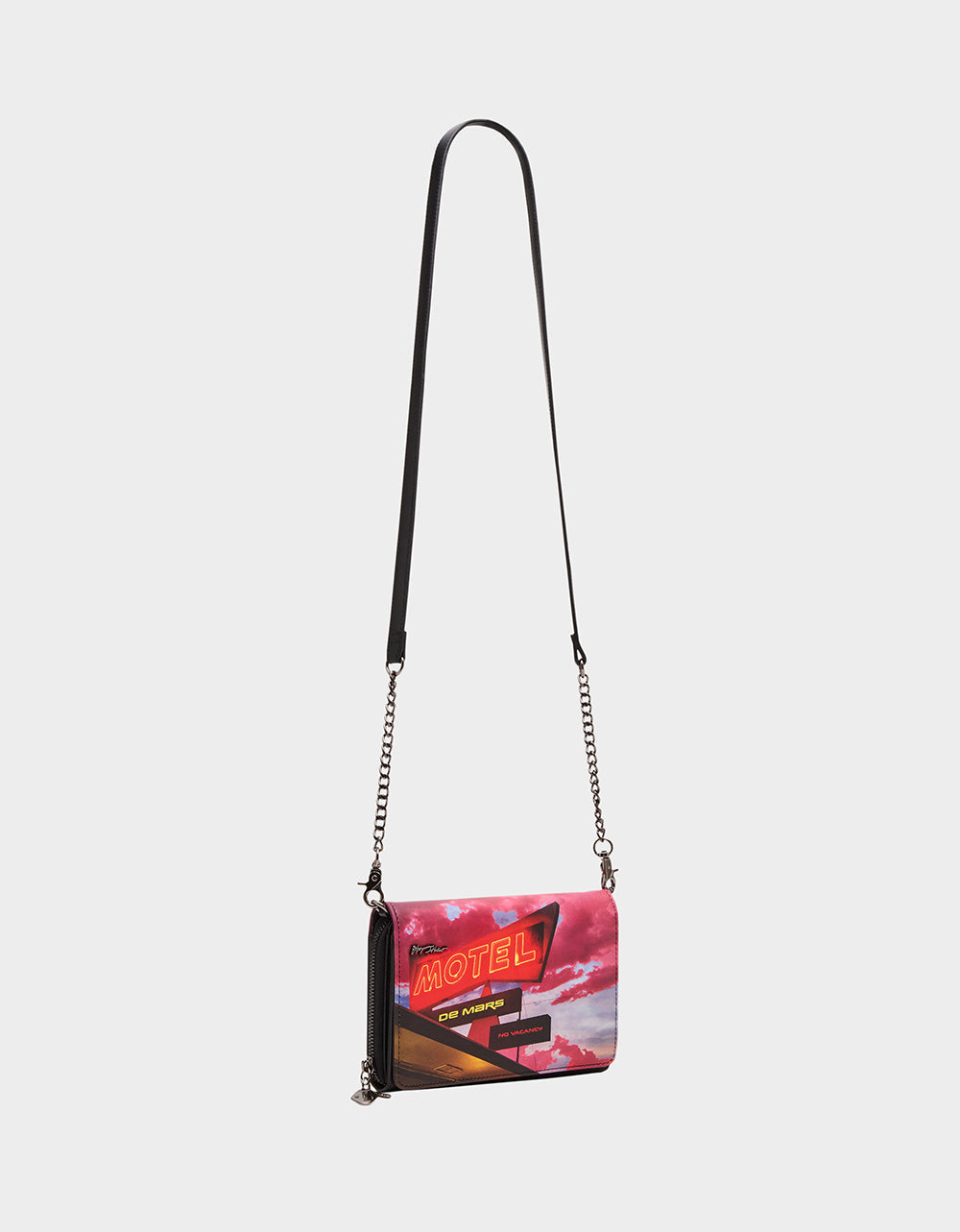 Betsey Johnson VACAY FAR AWAY WALLET ON CHAIN MULTI Women's Alien Motel Wallet on Chain