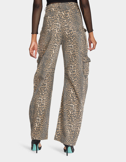 Betsey Johnson BARREL CARGO PANTS LEOPARD Women's Animal Print Pants