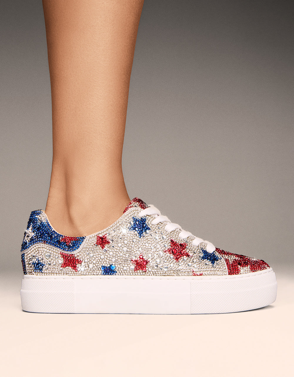 Betsey Johnson SIDNY STARS
