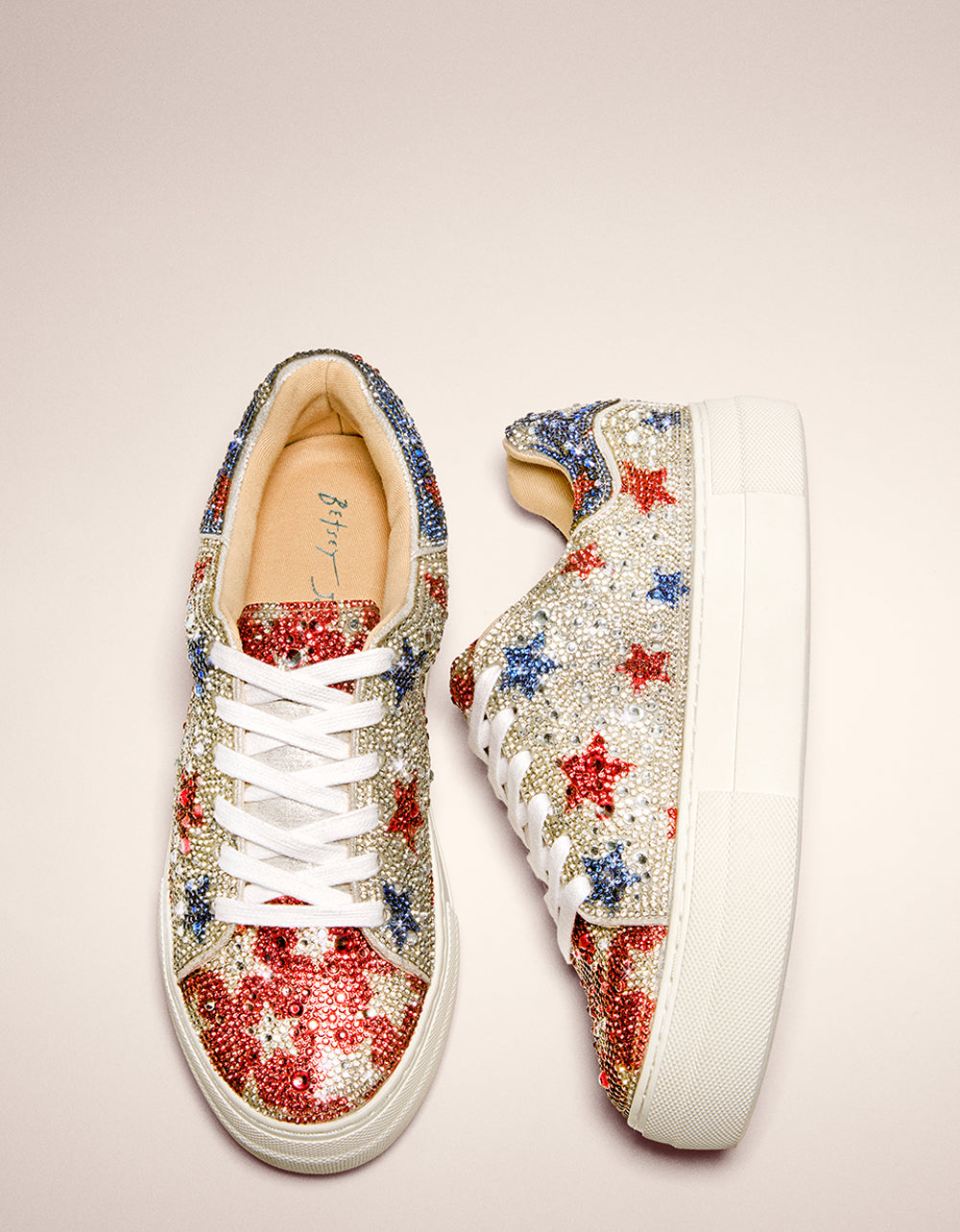 Betsey Johnson SIDNY STARS