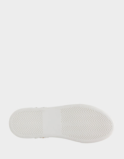 Betsey Johnson SIDNY SILVER FOOTBALL Women's Football Sneaker