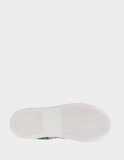 Betsey Johnson SIDNY HOLLY Women's Christmas Holly Sneaker