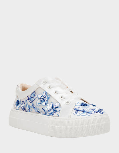Betsey Johnson NINO BLUE FLORAL Platform Low-Top Lace-Up Sneakers