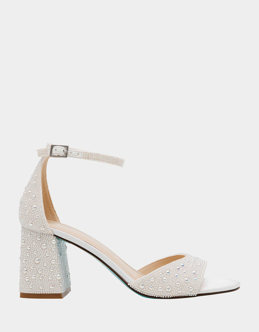 Betsey Johnson KAMI PEARL Block Heel Open Toe Women's Heel
