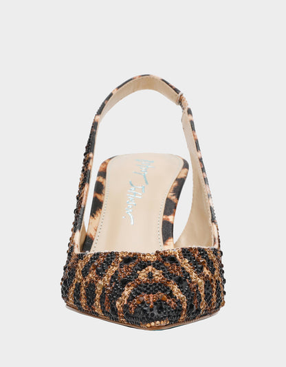 Betsey Johnson CLARK HEELS NUDE LEOPARD Slingback Women's Kitten Heel