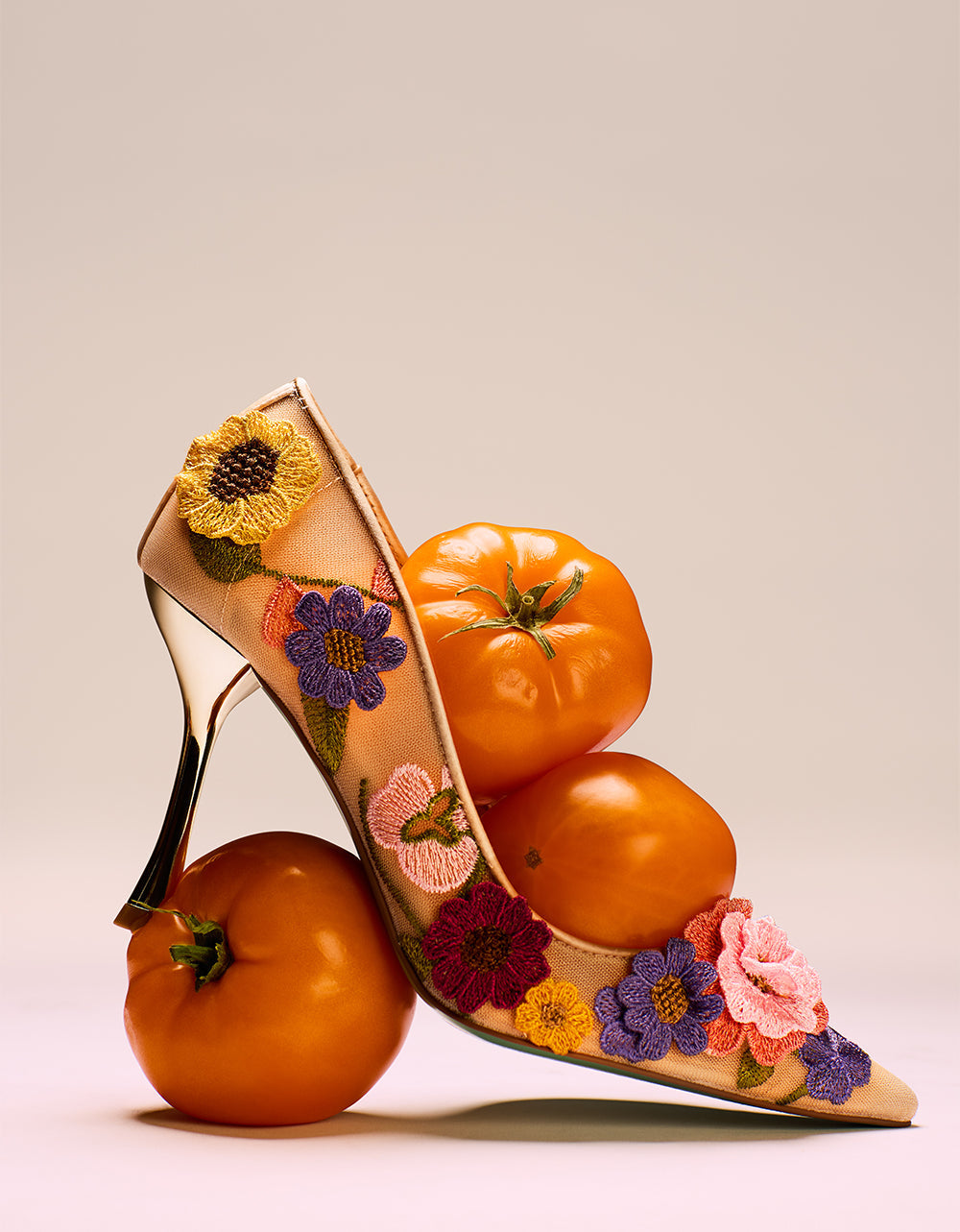 Betsey Johnson AIMEY NUDE FLORAL Pointed-Toe Stiletto Pump Heel