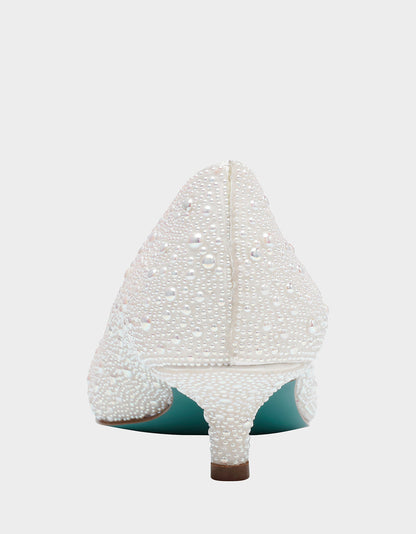 Betsey Johnson SCOUT PEARL Bridal Kitten Heel