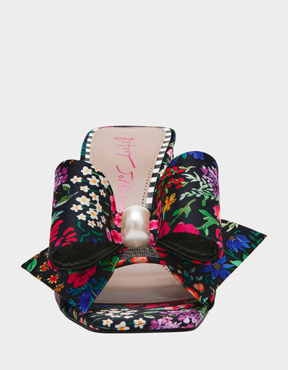 Betsey Johnson JORDN DITSY FLORAL Square-Toe Mule Block Heel