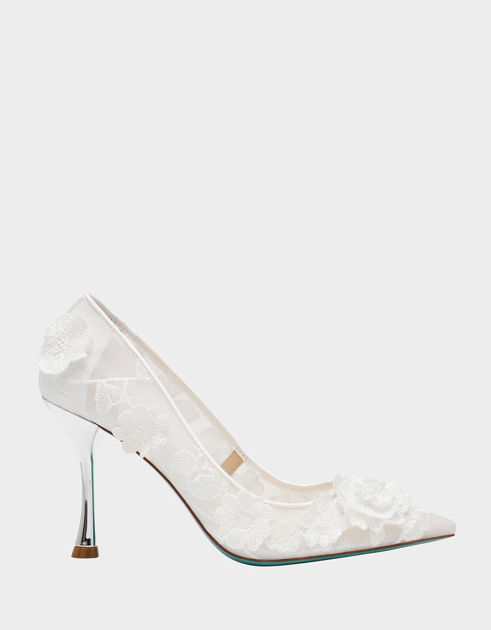 Betsey Johnson AIMEY Ivory Pointed-Toe Stiletto Pump Heel