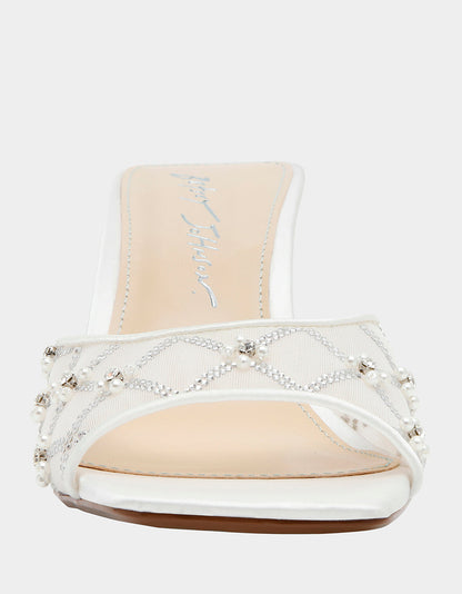 Betsey Johnson EMM IVORY Slip-On Mule Sandal