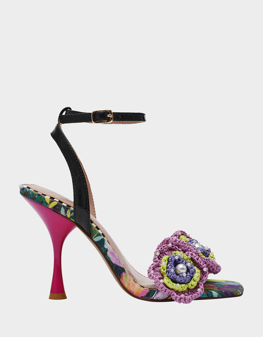 Betsey Johnson AINSLEYY BRIGHT MULTI Square-Toe Floral Heel